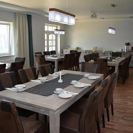 Hotel Ringhotel Dreiwasser Sternberg